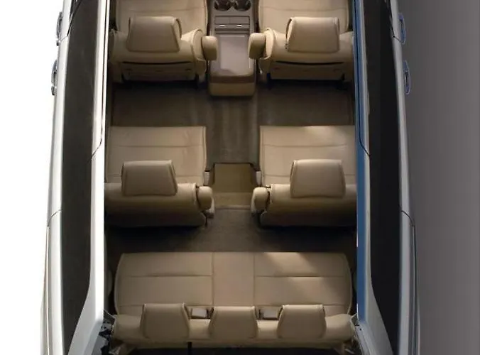 Mercedes Benz Viano 船屋